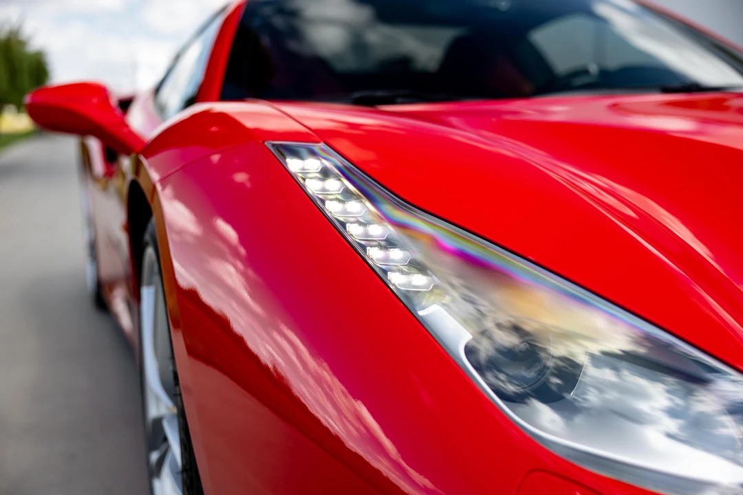 2016 Ferrari 488 Spider - Image 28 of 31