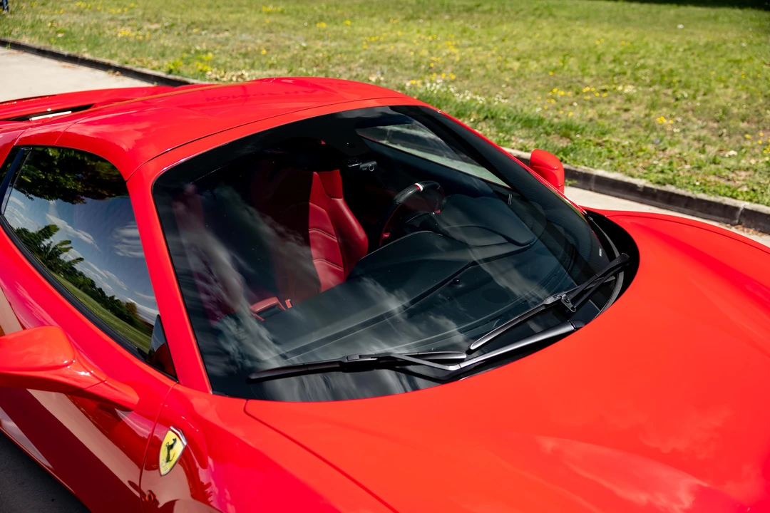 2016 Ferrari 488 Spider - Image 13 of 31