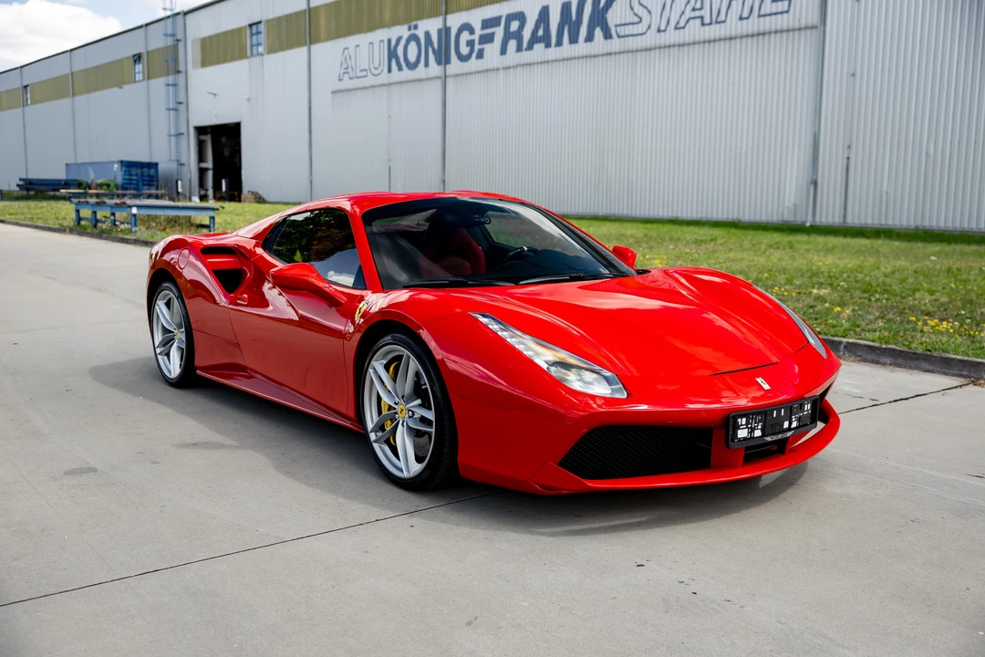 2016 Ferrari 488 Spider - Image 3 of 31