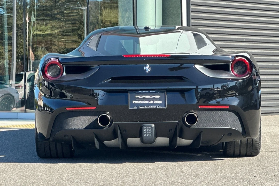2016 Ferrari 488 GTB - Image 7 of 21
