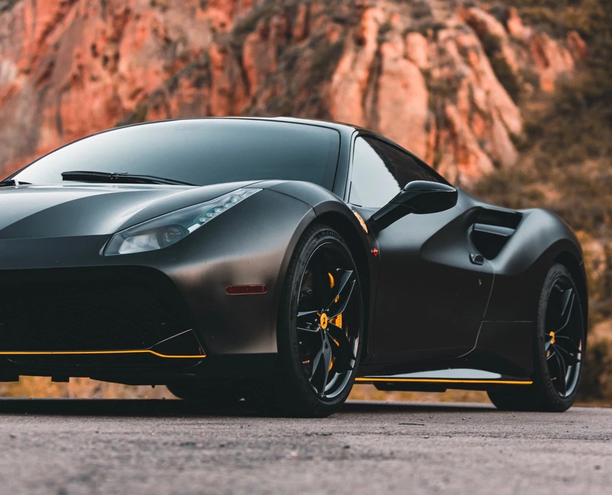 2016 Ferrari 488 GTB - Image 9 of 12