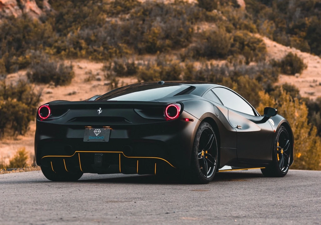 2016 Ferrari 488 GTB - Image 7 of 12