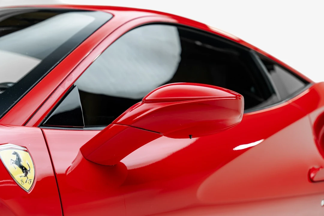 2016 Ferrari 488 GTB - Image 17 of 31