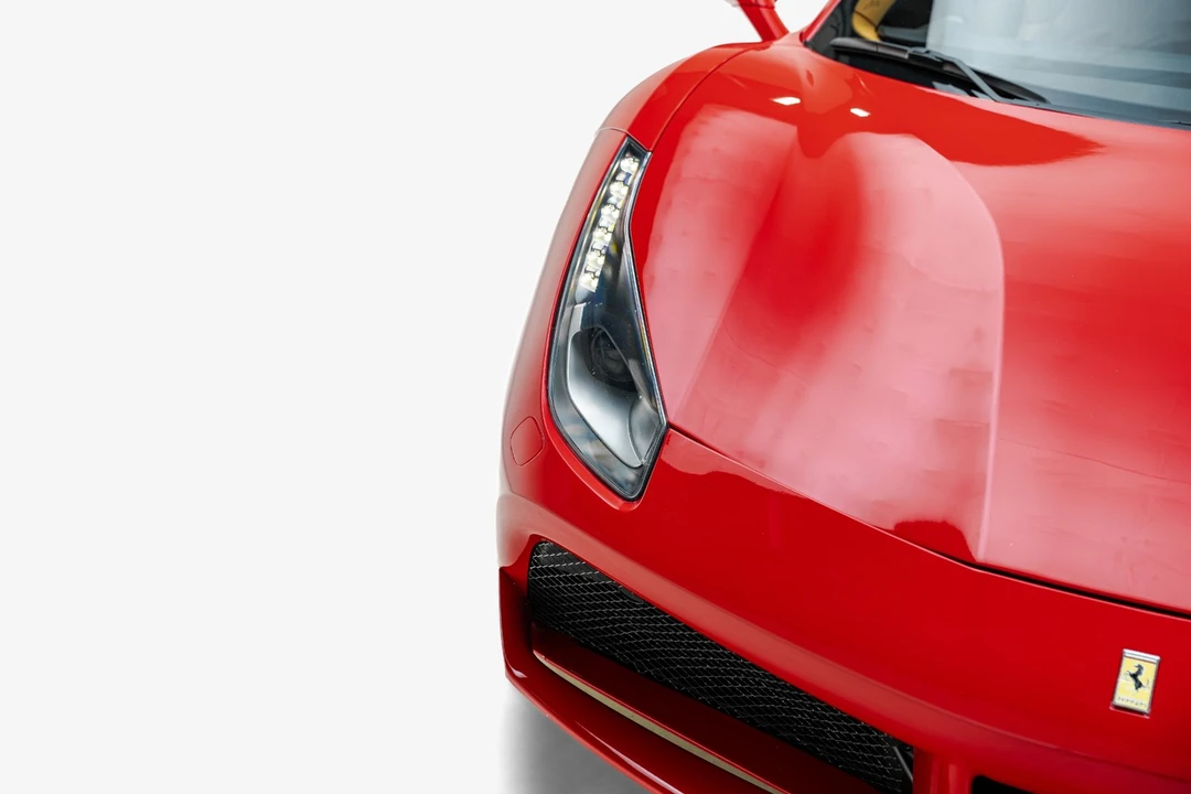 2016 Ferrari 488 GTB - Image 15 of 31