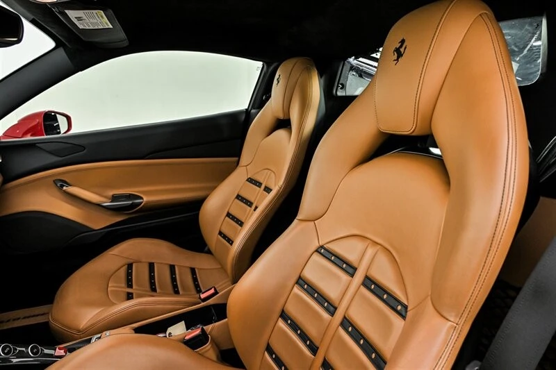 2016 Ferrari 488 GTB - Image 22 of 31