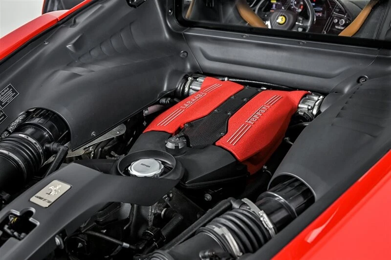 2016 Ferrari 488 GTB - Image 16 of 31