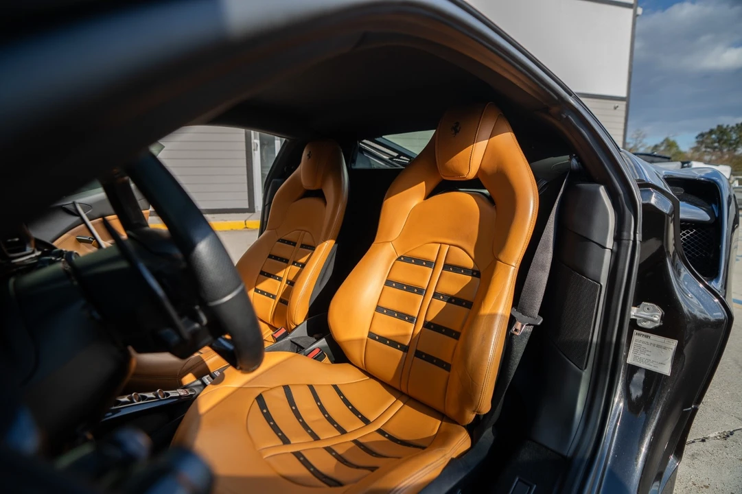 2016 Ferrari 488 GTB - Image 19 of 21
