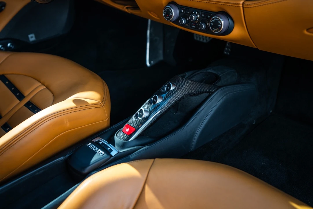 2016 Ferrari 488 GTB - Image 17 of 21
