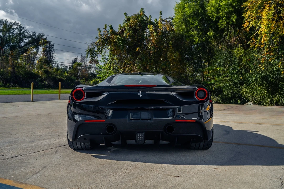 2016 Ferrari 488 GTB - Image 10 of 21