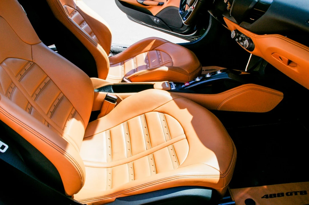 2016 Ferrari 488 GTB - Image 20 of 31