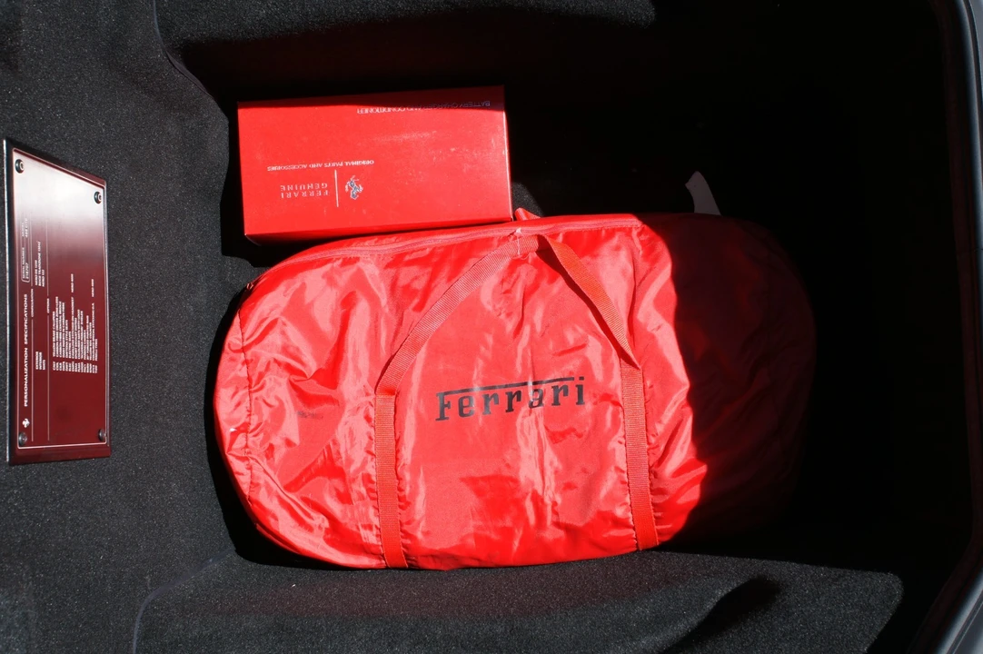 2016 Ferrari 488 GTB - Image 25 of 31