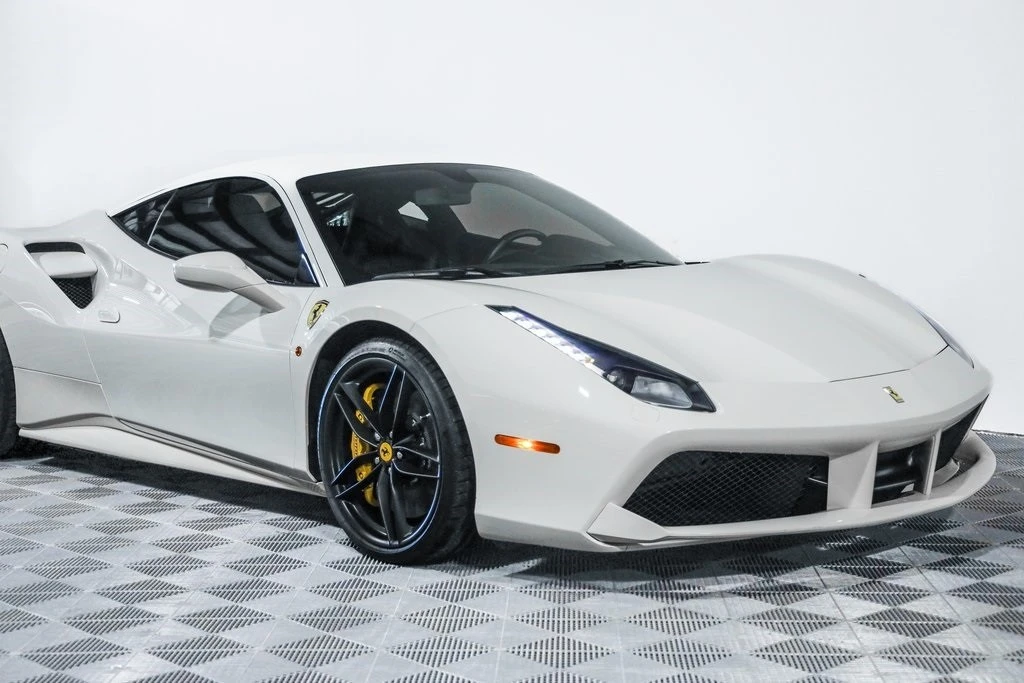 2016 Ferrari 488 GTB - Image 8 of 21