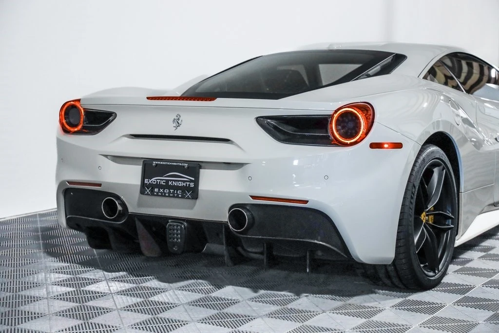 2016 Ferrari 488 GTB - Image 6 of 21
