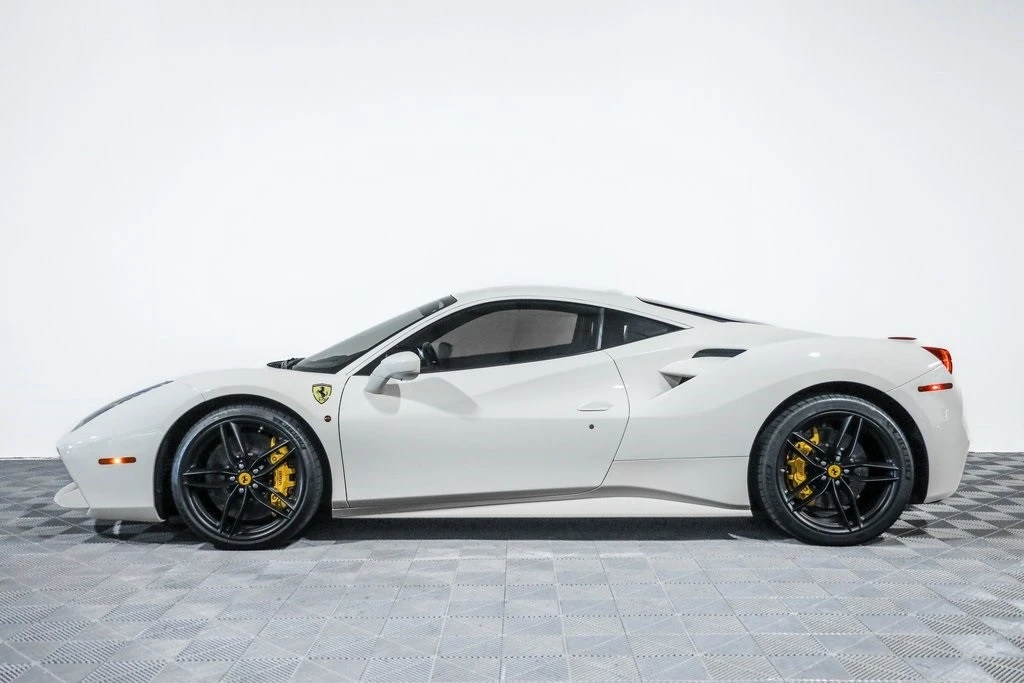 2016 Ferrari 488 GTB - Image 12 of 21