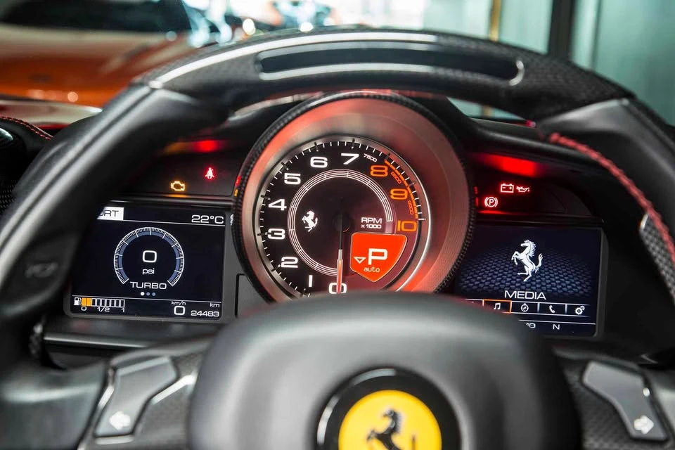 2016 Ferrari 488 GTB - Image 13 of 19