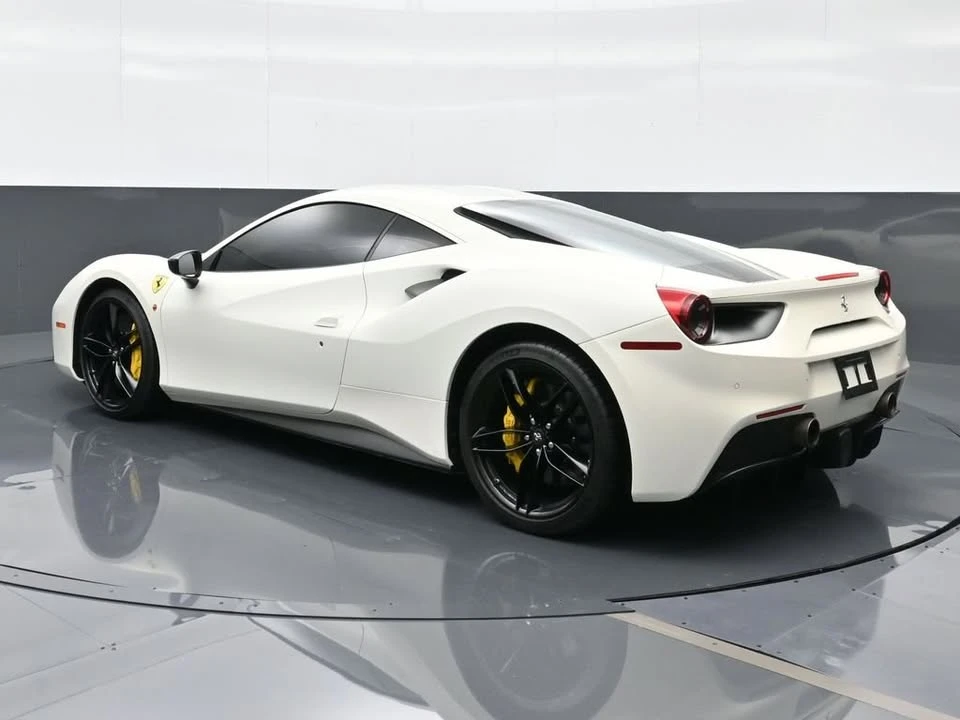 2016 Ferrari 488 GTB - Image 3 of 12
