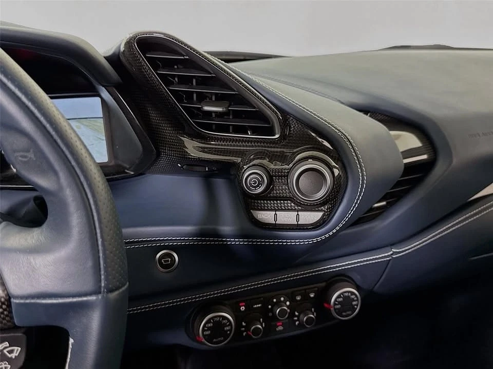 2016 Ferrari 488 GTB - Image 11 of 16