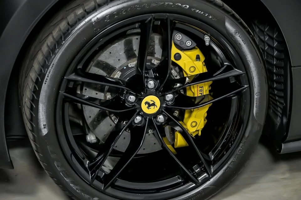 2016 Ferrari 488 Spider - Image 16 of 20