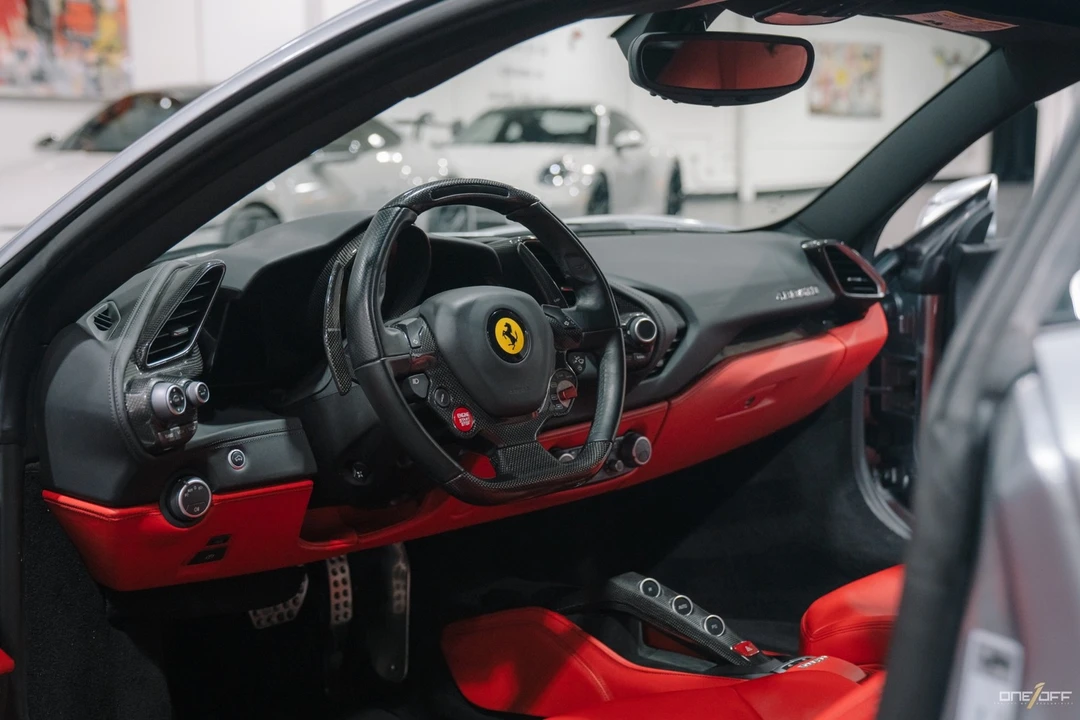 2016 Ferrari 488 GTB - Image 7 of 12