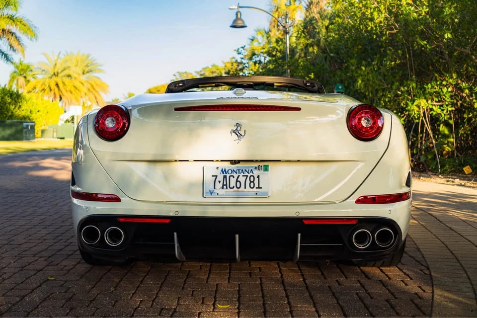 2016 Ferrari California T - Image 4 of 6