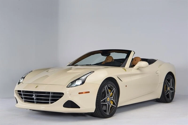 2016 Ferrari California T - Image 4 of 21
