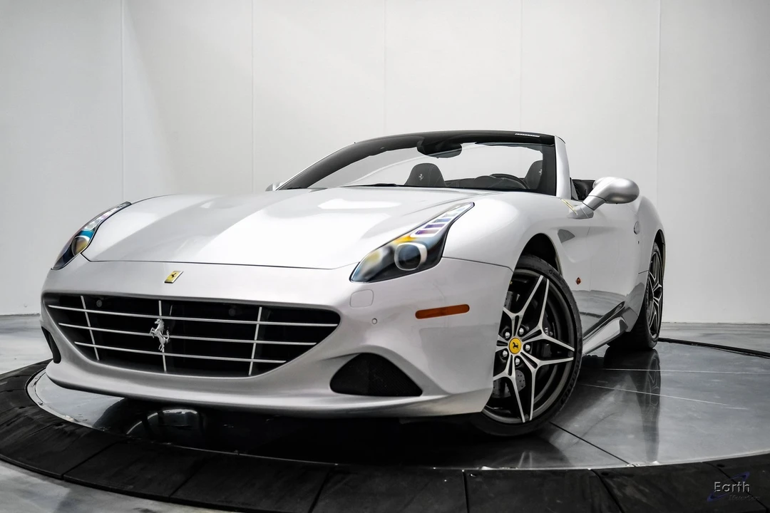 2016 Ferrari California T - Image 5 of 21