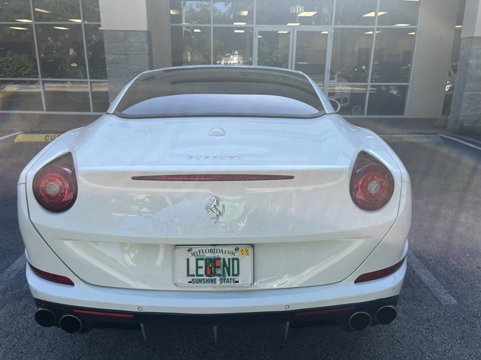 2016 Ferrari California T - Image 21 of 31