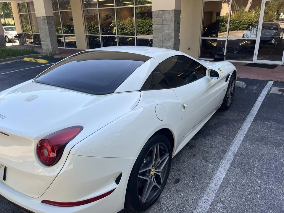 2016 Ferrari California T - Image 20 of 31