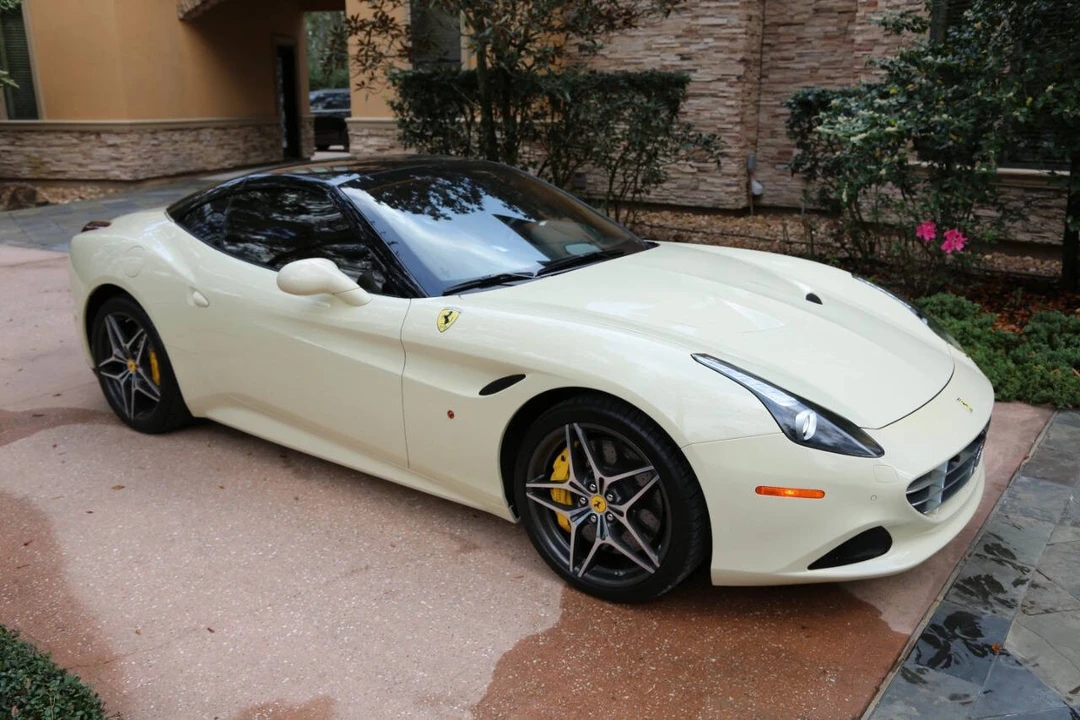 2016 Ferrari - Image 30 of 31