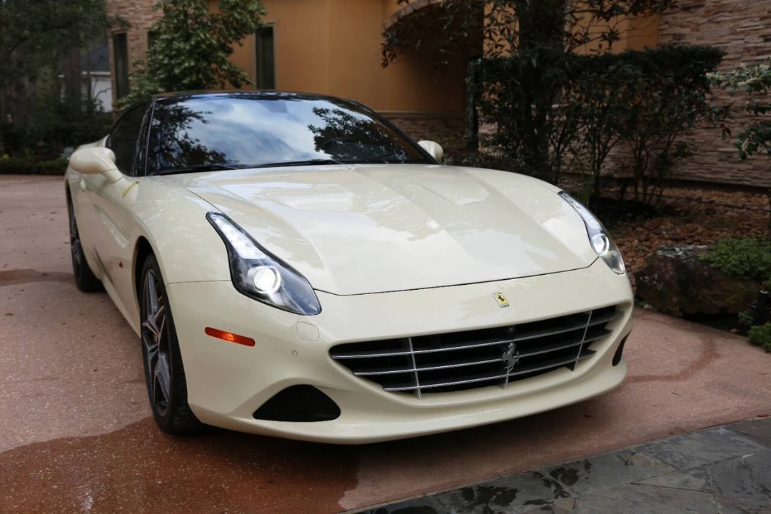 2016 Ferrari - Image 31 of 31