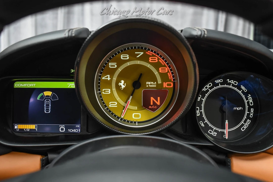 2016 Ferrari California T - Image 13 of 31