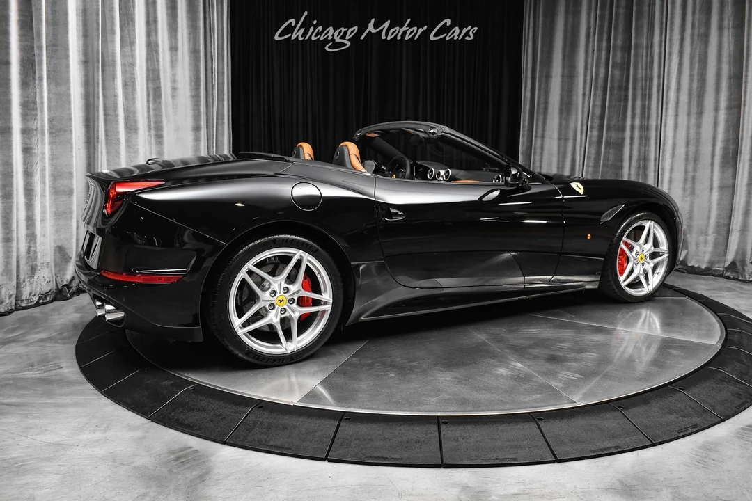 2016 Ferrari California T - Image 5 of 31