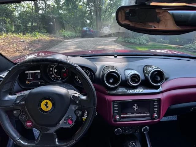 2016 Ferrari California T - Image 4 of 6