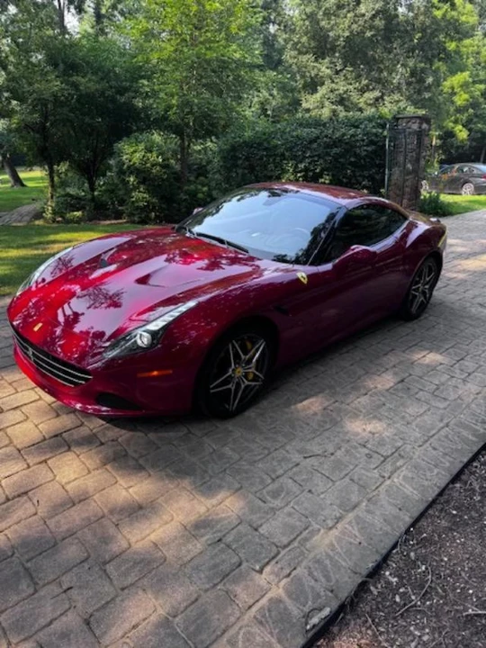 2016 Ferrari California T - Image 2 of 6