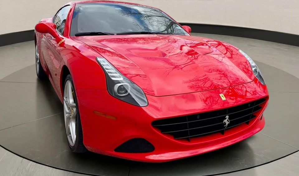2016 Ferrari California T - Image 9 of 20
