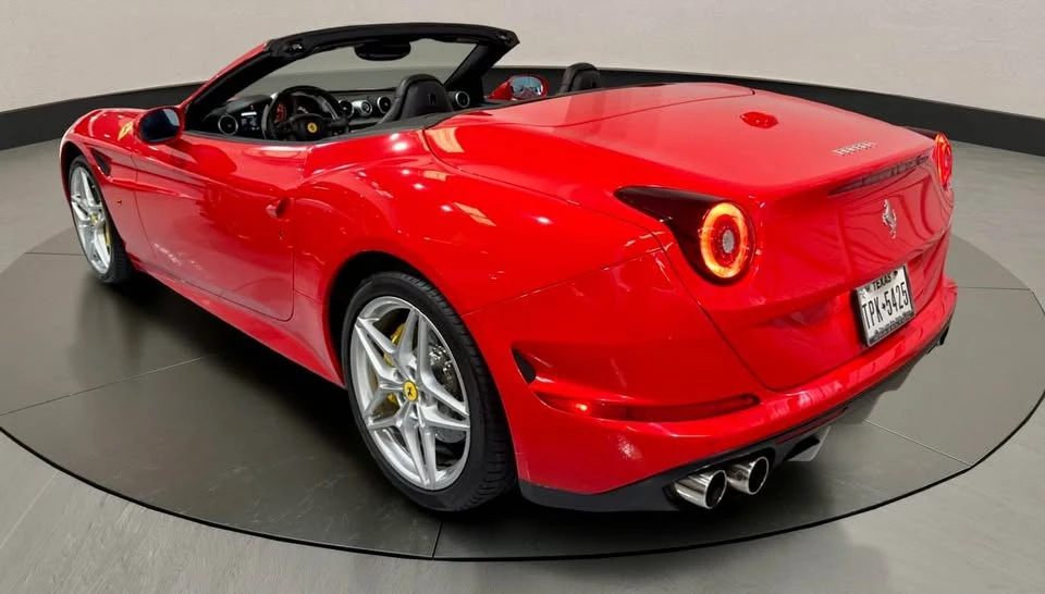 2016 Ferrari California T - Image 12 of 20