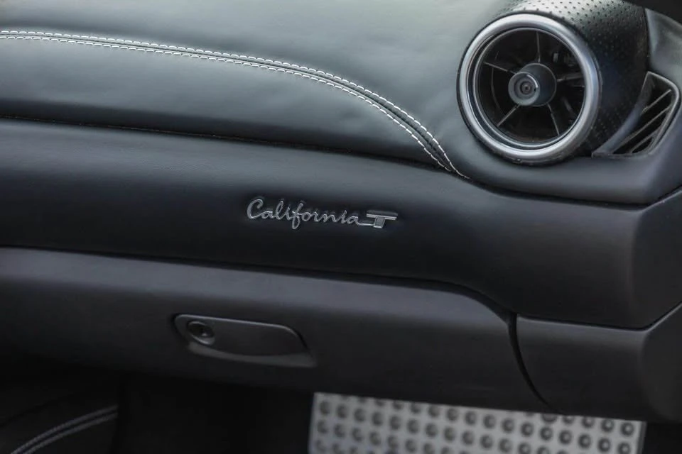 2016 Ferrari California T - Image 16 of 18