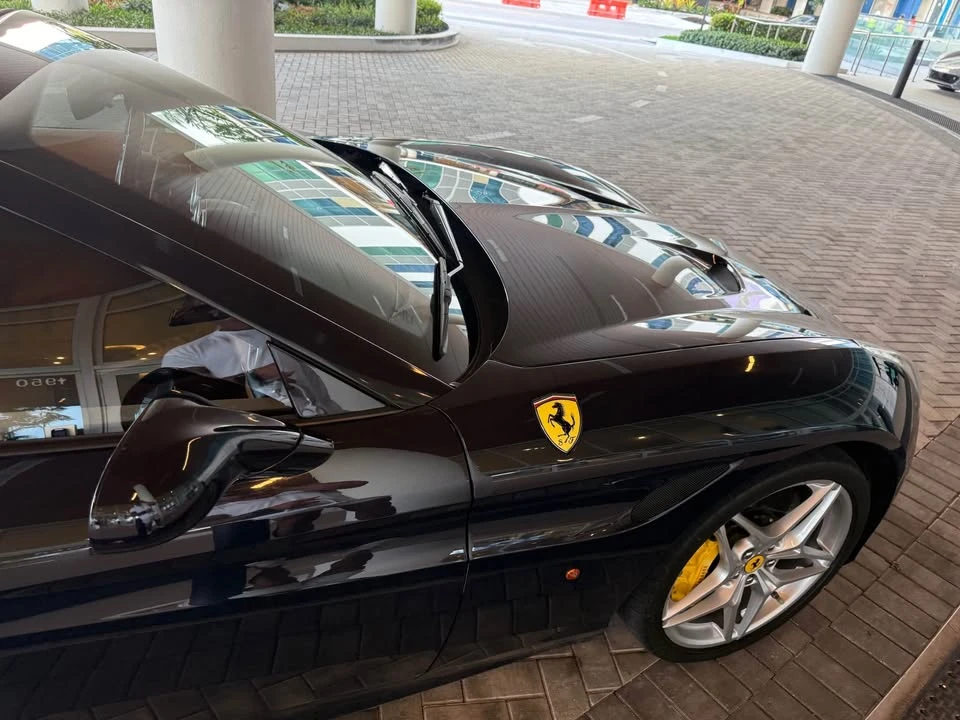 2016 Ferrari California T - Image 5 of 20