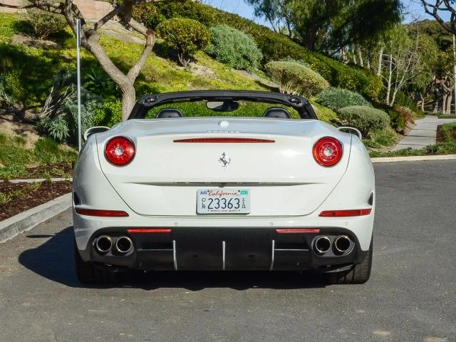 2016 Ferrari California T - Image 5 of 21
