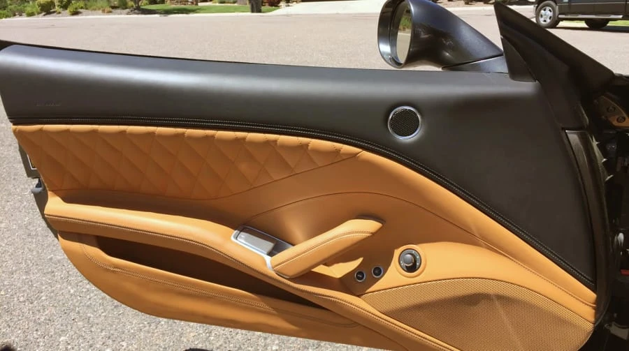 2016 Ferrari California T - Image 6 of 11