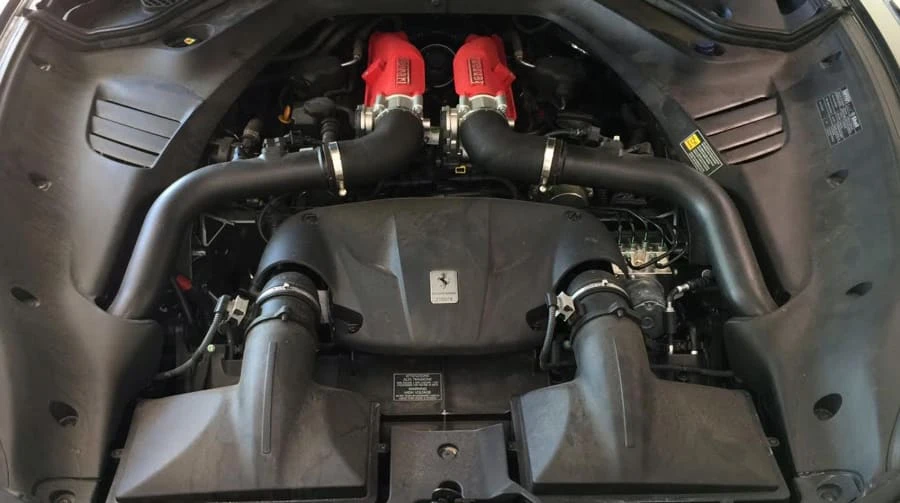 2016 Ferrari California T - Image 8 of 11