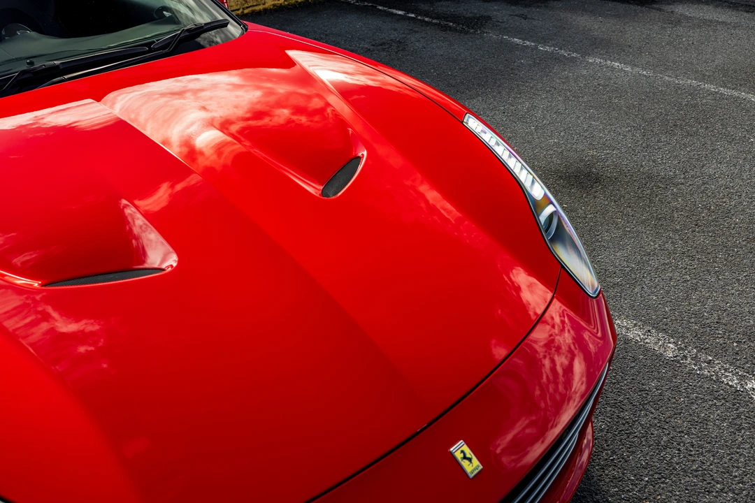 2016 Ferrari California T - Image 14 of 31