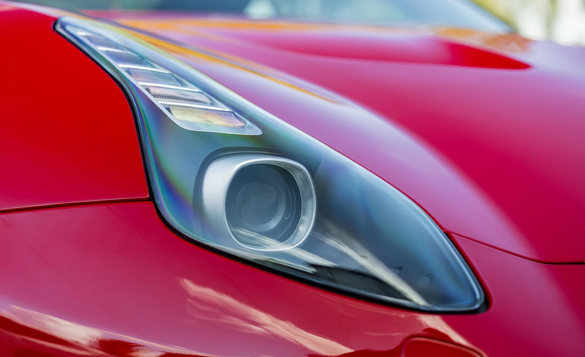 2016 Ferrari California T - Image 30 of 31