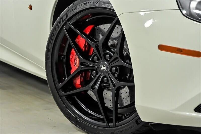 2016 Ferrari California T - Image 5 of 20