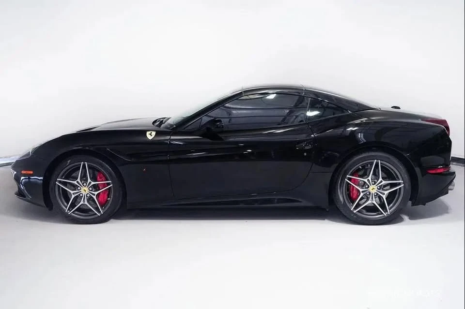 2016 Ferrari California T - Image 4 of 20