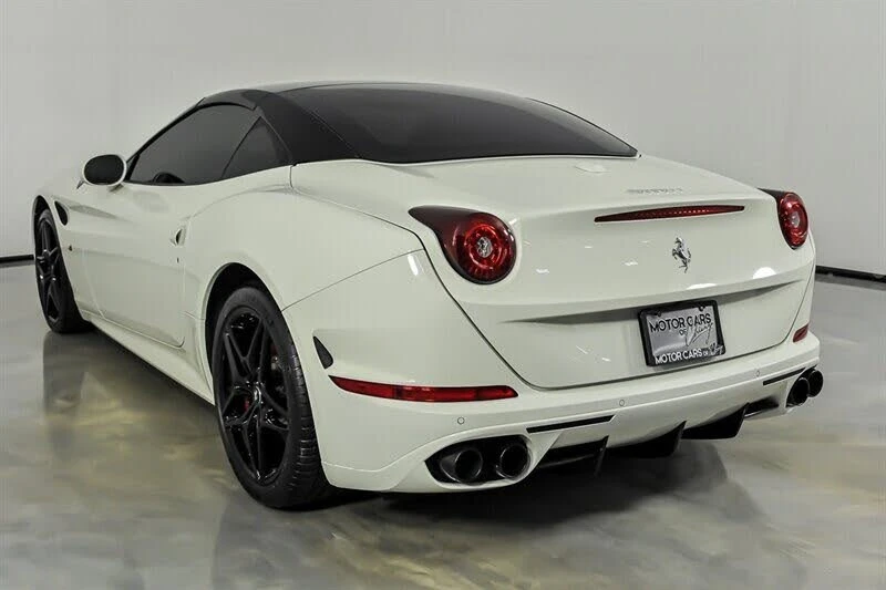 2016 Ferrari California T - Image 15 of 20