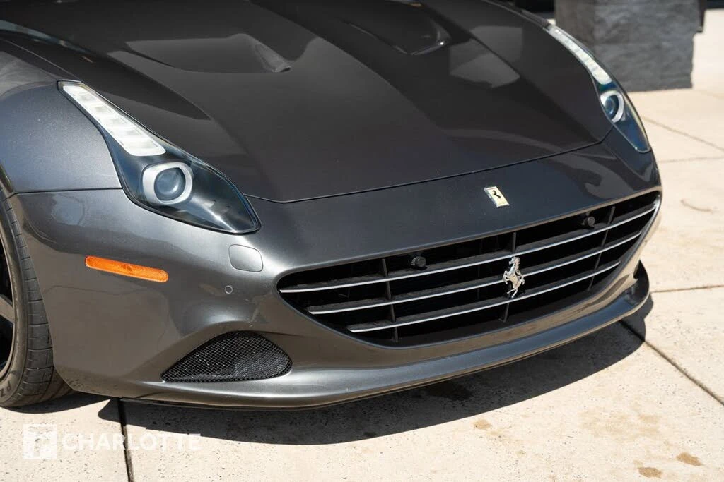 2016 Ferrari California T - Image 3 of 31
