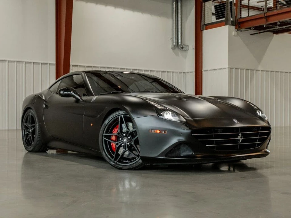 2016 Ferrari California T - Image 12 of 31
