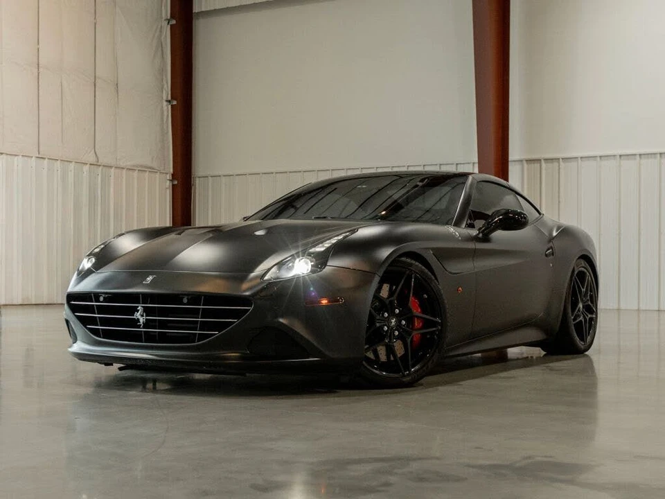 2016 Ferrari California T - Image 16 of 31
