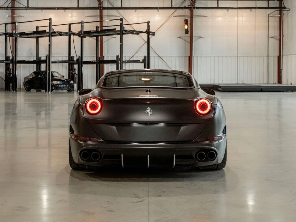 2016 Ferrari California T - Image 7 of 31